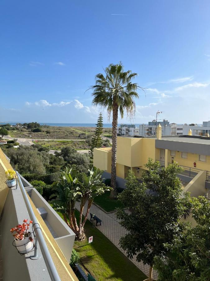 Condominio Do Mar Лагуш Экстерьер фото